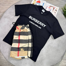 Load image into Gallery viewer, T-shirt