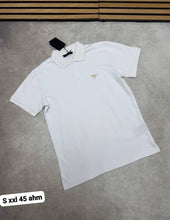 Load image into Gallery viewer, Tshirt
