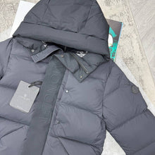 Load image into Gallery viewer, Jacket