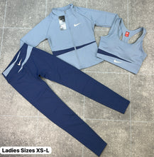 Load image into Gallery viewer, Tracksuit women