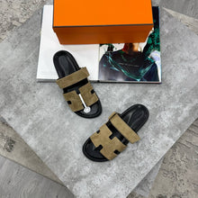 Load image into Gallery viewer, Slipper