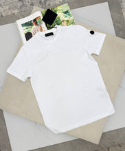 Load image into Gallery viewer, Tshirt
