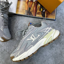 Load image into Gallery viewer, Shoes
