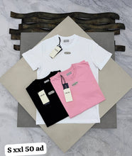 Load image into Gallery viewer, Tshirt