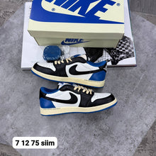 Load image into Gallery viewer, Shoes