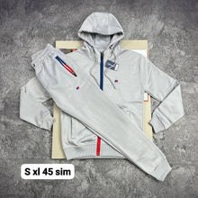 Load image into Gallery viewer, Tracksuit