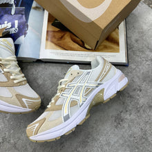 Load image into Gallery viewer, Shoes