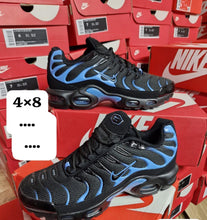 Load image into Gallery viewer, Shoes