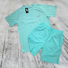 Load image into Gallery viewer, Tshirt