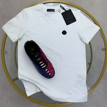 Load image into Gallery viewer, T-shirt