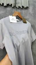Load image into Gallery viewer, T-shirt