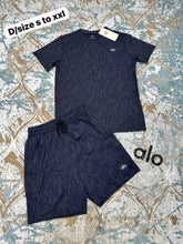 Load image into Gallery viewer, Tshirt