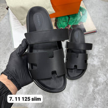 Load image into Gallery viewer, Slipper
