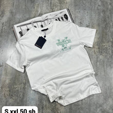 Load image into Gallery viewer, T-shirt