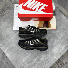 Load image into Gallery viewer, Shoes