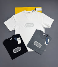 Load image into Gallery viewer, Tshirt