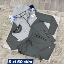 Load image into Gallery viewer, Tracksuit