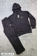 Load image into Gallery viewer, Tracksuit women
