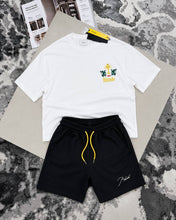 Load image into Gallery viewer, T-shirt