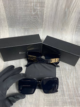 Load image into Gallery viewer, Sunglass