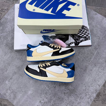 Load image into Gallery viewer, Shoes
