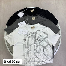 Load image into Gallery viewer, Tshirt