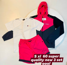 Load image into Gallery viewer, T-shirt