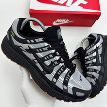 Load image into Gallery viewer, Shoes