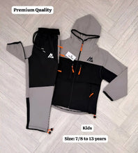 Load image into Gallery viewer, Tracksuit boy