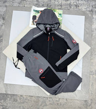 Load image into Gallery viewer, Tracksuit
