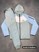 Load image into Gallery viewer, Tracksuit