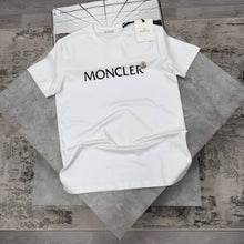 Load image into Gallery viewer, Tshirt