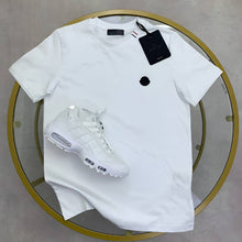 Load image into Gallery viewer, T-shirt