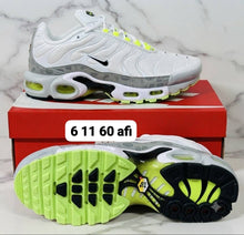 Load image into Gallery viewer, Shoes