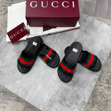 Load image into Gallery viewer, Slipper