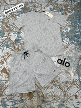 Load image into Gallery viewer, Tshirt