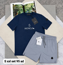 Load image into Gallery viewer, Tshirt