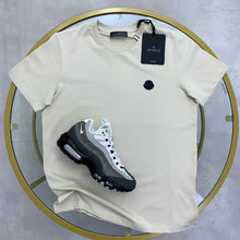 Load image into Gallery viewer, T-shirt