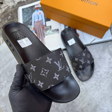 Load image into Gallery viewer, Slipper men