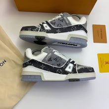 Load image into Gallery viewer, Shoes men