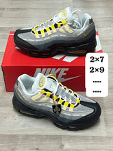 Load image into Gallery viewer, Shoes