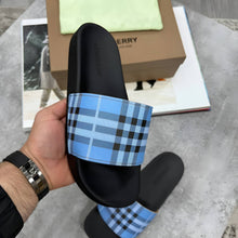 Load image into Gallery viewer, Slipper