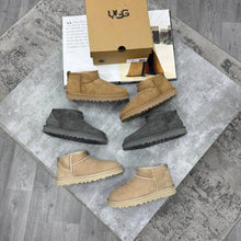 Load image into Gallery viewer, Shoes