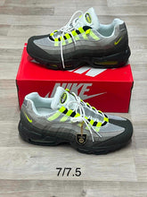 Load image into Gallery viewer, Shoes men
