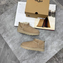 Load image into Gallery viewer, Shoes