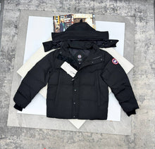 Load image into Gallery viewer, Jacket