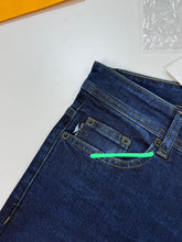 Load image into Gallery viewer, Jeans