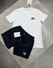 Load image into Gallery viewer, Tshirt