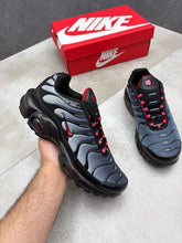 Load image into Gallery viewer, Shoes