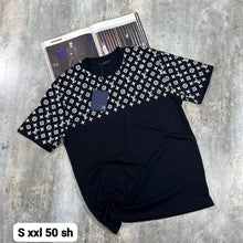 Load image into Gallery viewer, T-shirt